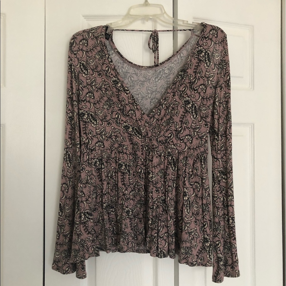 Floral flowy top